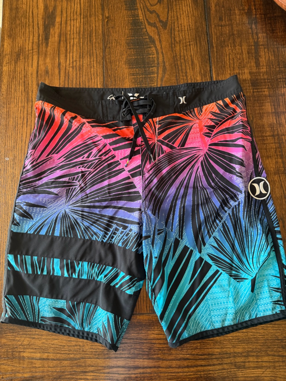 Hurley Black Waist Tropical Palm Boardshorts with Pink, Purple, Teal